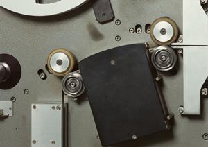 自分で設置できるパイプ車庫を入手しよう