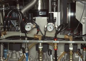 愛知県の廃プラスチックの買取、加工販売